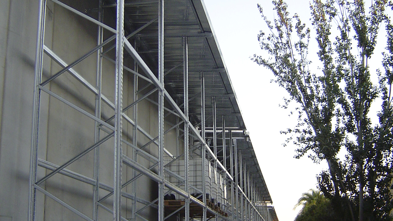 Estructura metálica para edificio corporativo