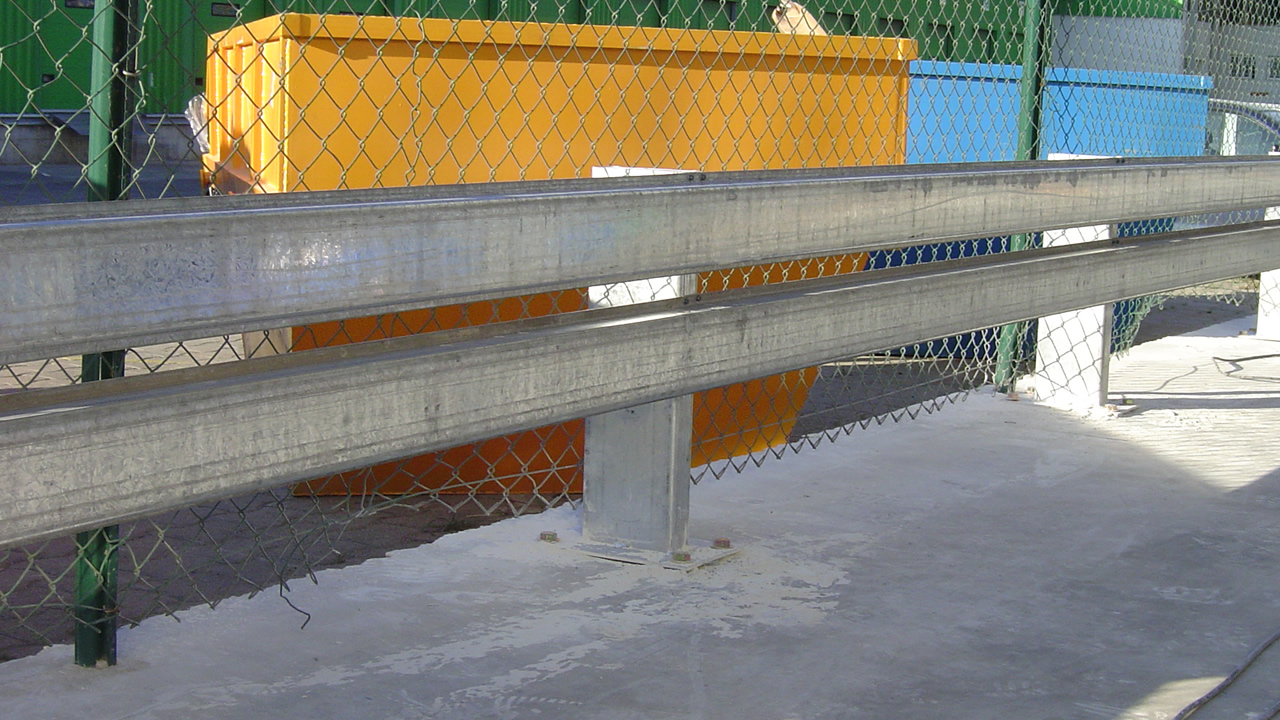 4 slide